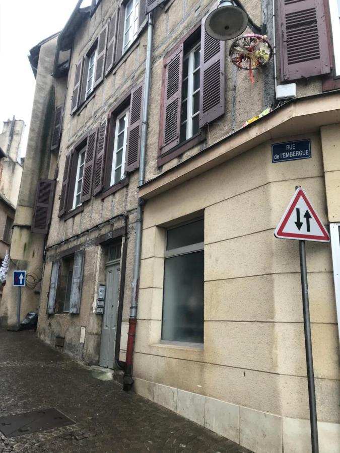 La Loge 45 Au Coeur Du Centre Historique De Rodez Apartment Exterior photo